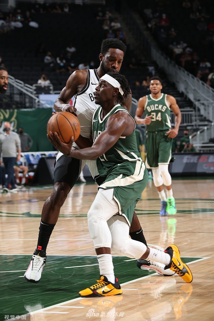 [NBA常规赛]篮网114-117雄鹿