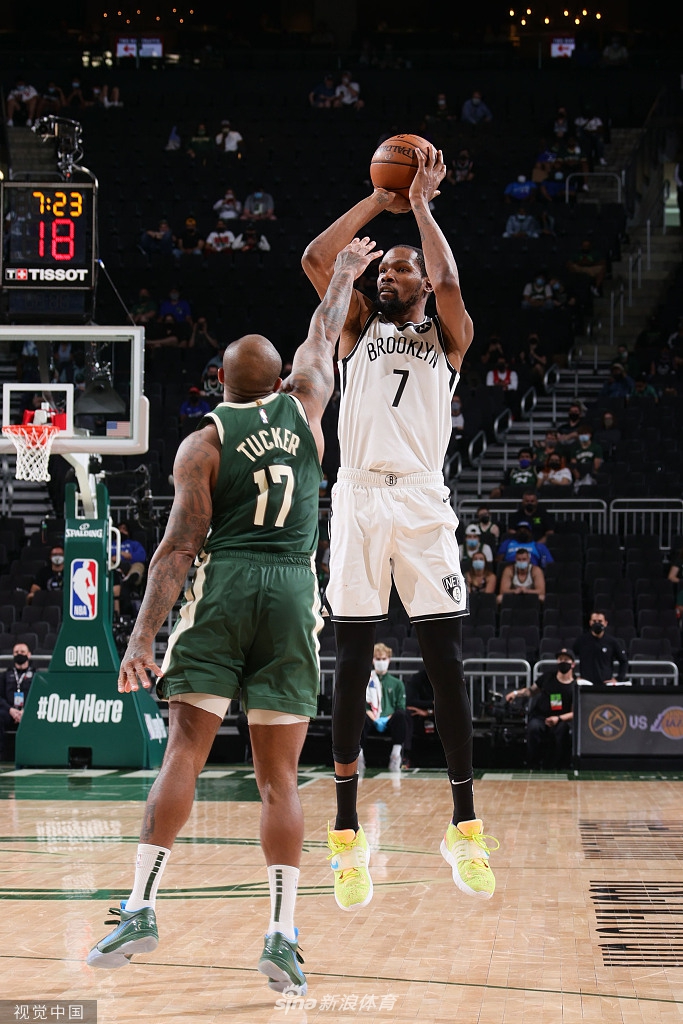 [NBA常规赛]篮网114-117雄鹿