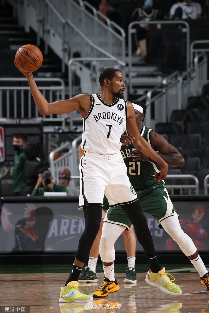 [NBA常规赛]篮网114-117雄鹿