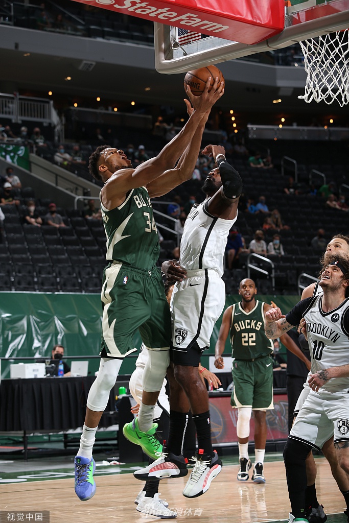 [NBA常规赛]篮网114-117雄鹿