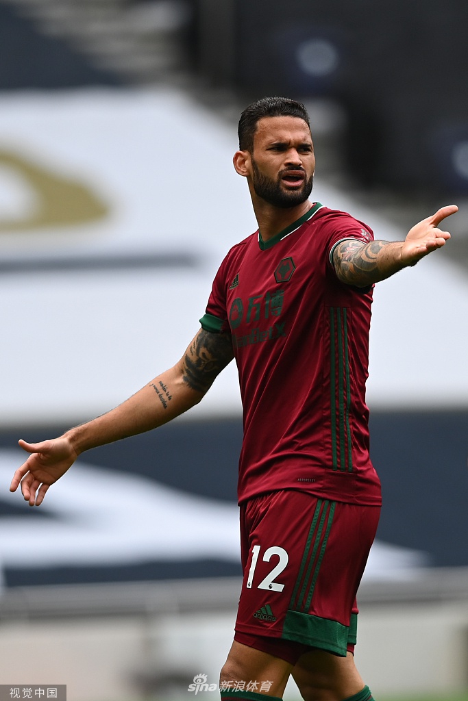 [英超]热刺2-0狼队 凯恩破门