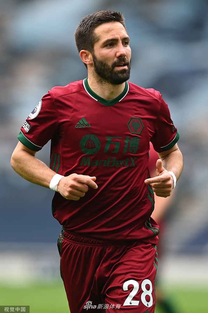 [英超]热刺2-0狼队 凯恩破门