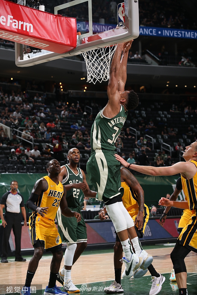 [NBA季后赛]热火107-109雄鹿 米德尔顿绝杀