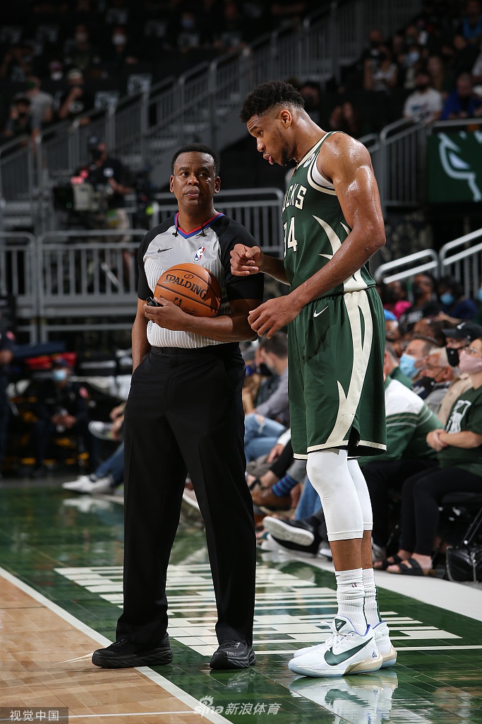 [NBA季后赛]热火107-109雄鹿 米德尔顿绝杀