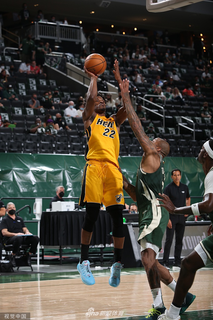 [NBA季后赛]热火107-109雄鹿 米德尔顿绝杀