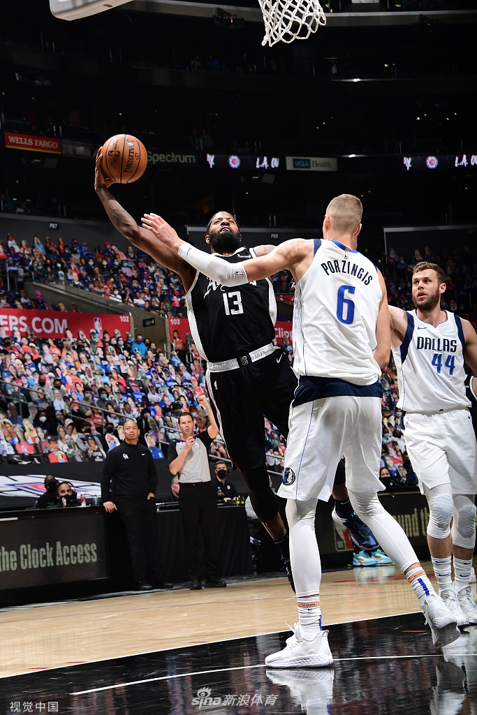 [NBA季后赛]独行侠113-103快船 东契奇三双