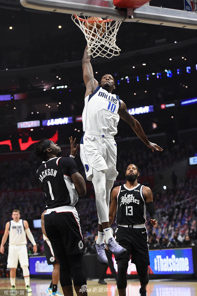 [NBA季后赛]独行侠113-103快船 东契奇三双