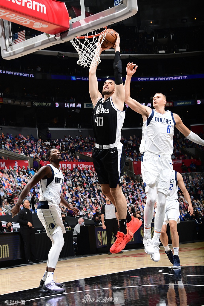 [NBA季后赛]独行侠113-103快船 东契奇三双