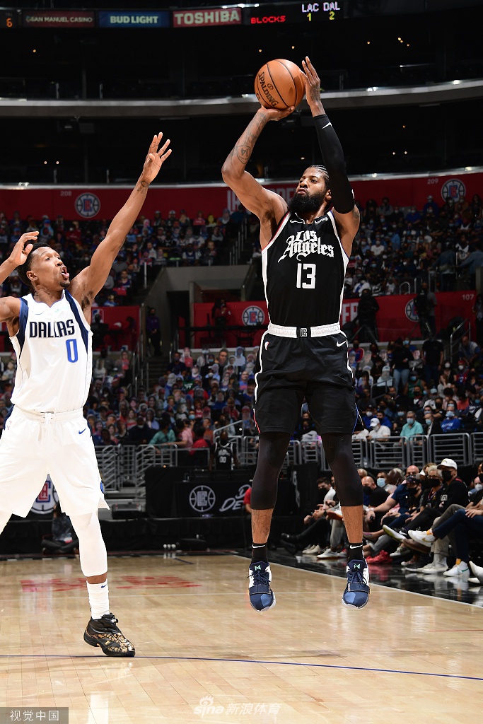 [NBA季后赛]独行侠113-103快船 东契奇三双