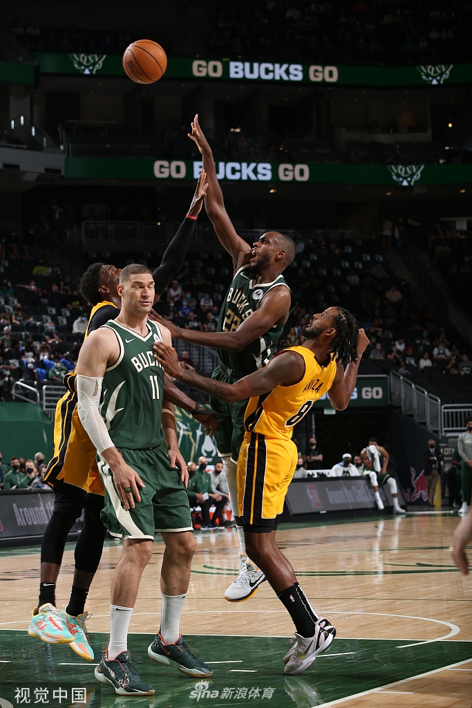 [NBA季后赛]热火107-109雄鹿 米德尔顿绝杀