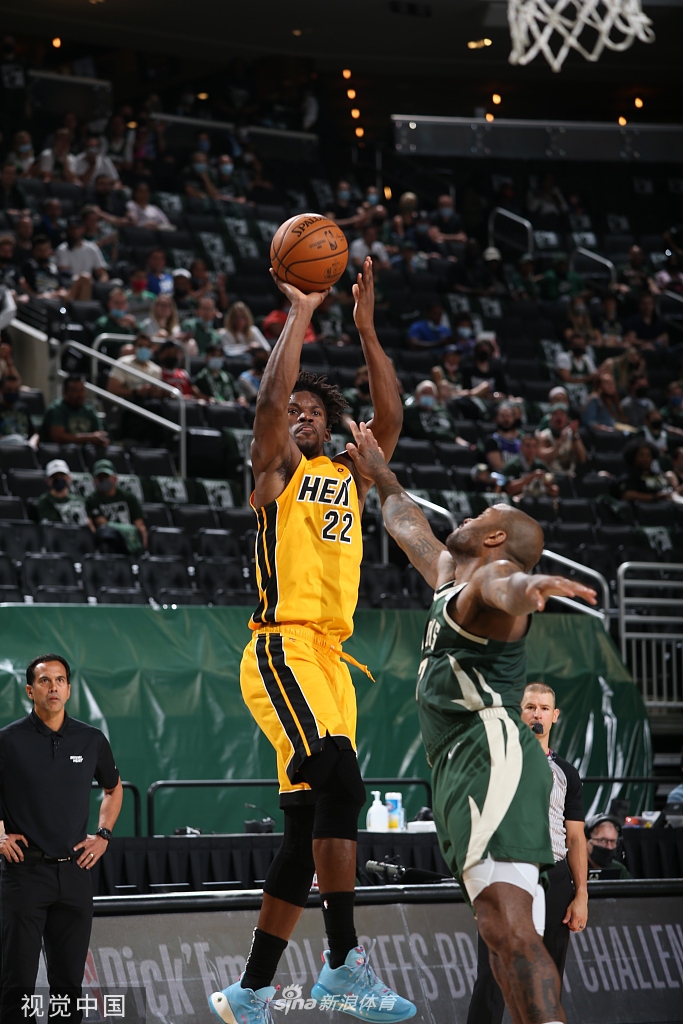 [NBA季后赛]热火107-109雄鹿 米德尔顿绝杀