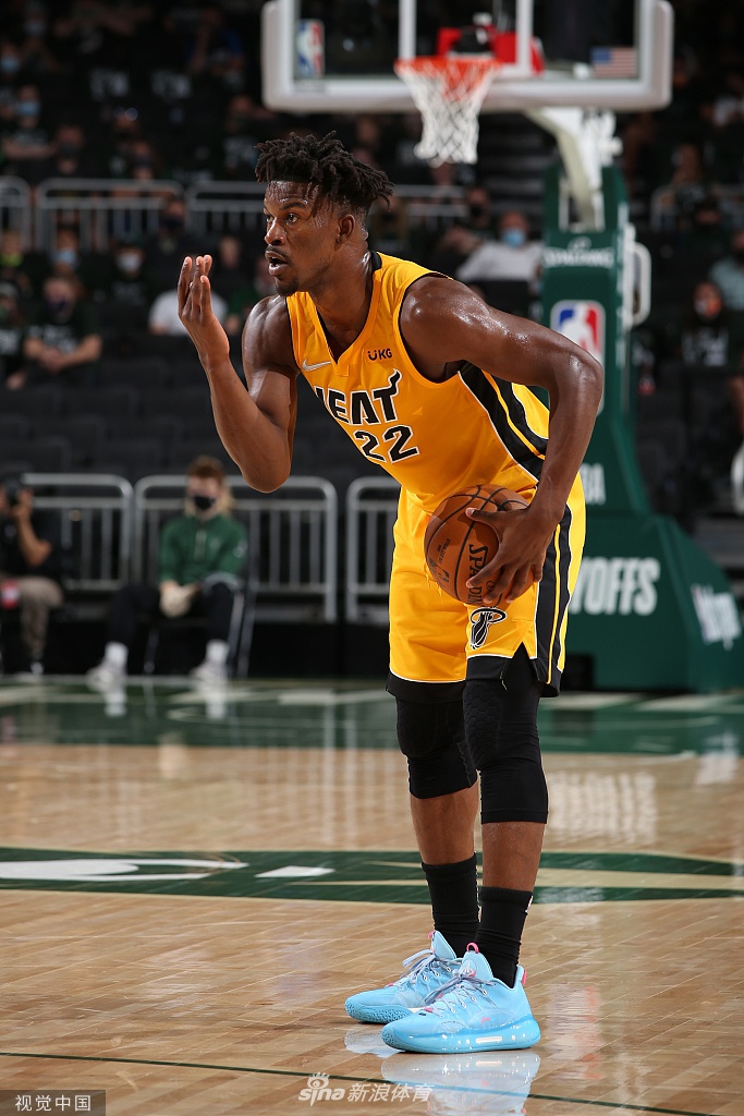 [NBA季后赛]热火107-109雄鹿 米德尔顿绝杀