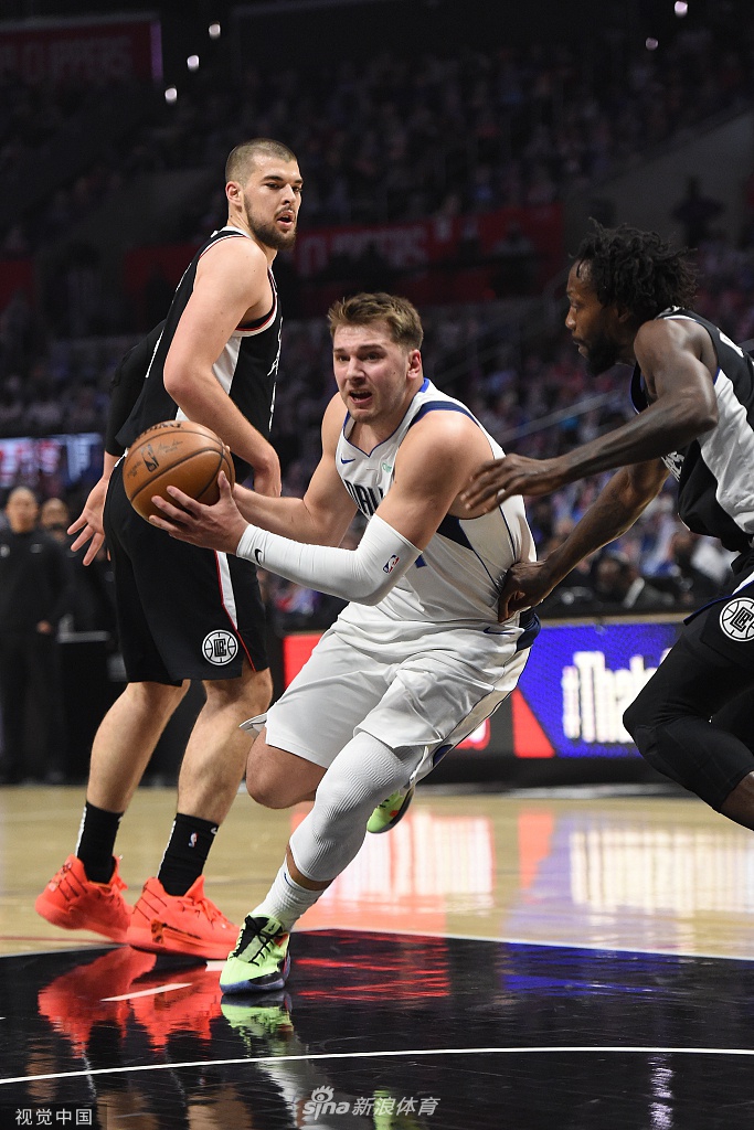 [NBA季后赛]独行侠113-103快船 东契奇三双