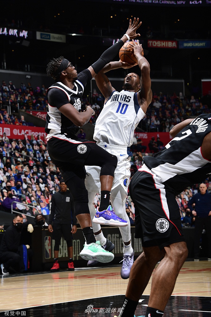 [NBA季后赛]独行侠113-103快船 东契奇三双