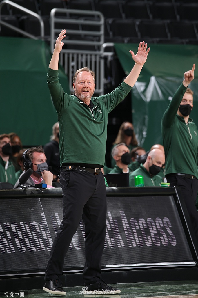 [NBA季后赛]热火107-109雄鹿 米德尔顿绝杀