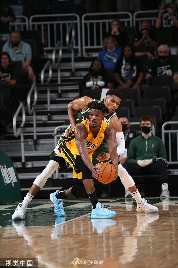 [NBA季后赛]热火107-109雄鹿 米德尔顿绝杀