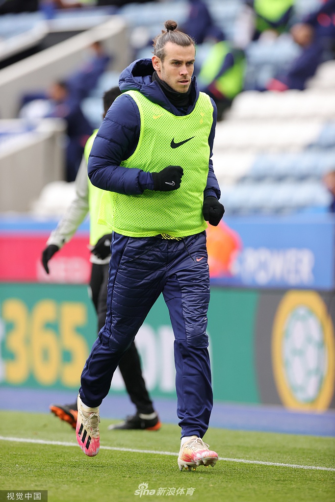 [英超]莱斯特2-4热刺 贝尔两球