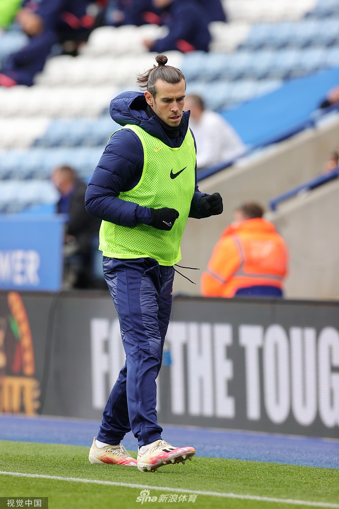 [英超]莱斯特2-4热刺 贝尔两球