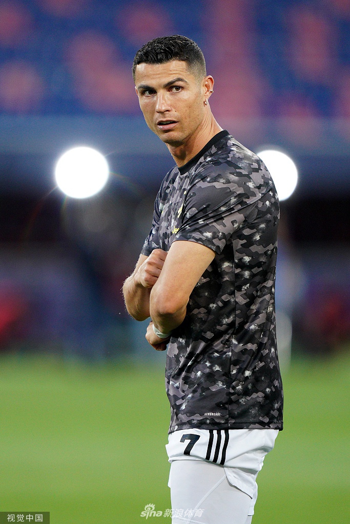 [意甲]博洛尼亚1-4尤文 莫拉塔两球