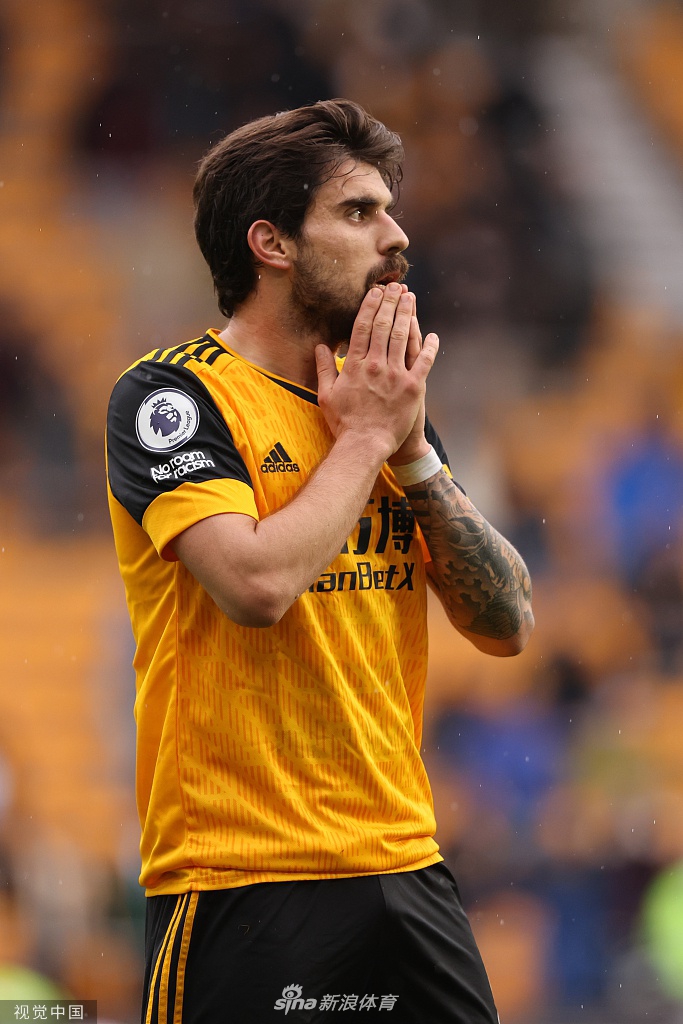 [英超]狼队1-2曼联 超新星破门