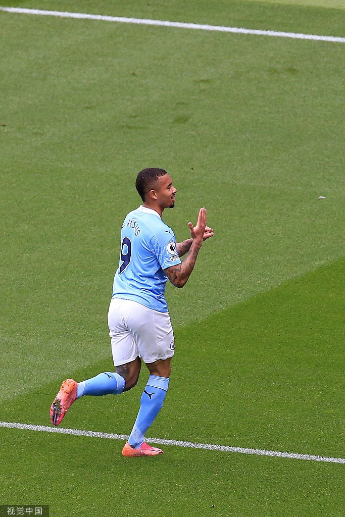[英超]曼城5-0埃弗顿 阿圭罗两球