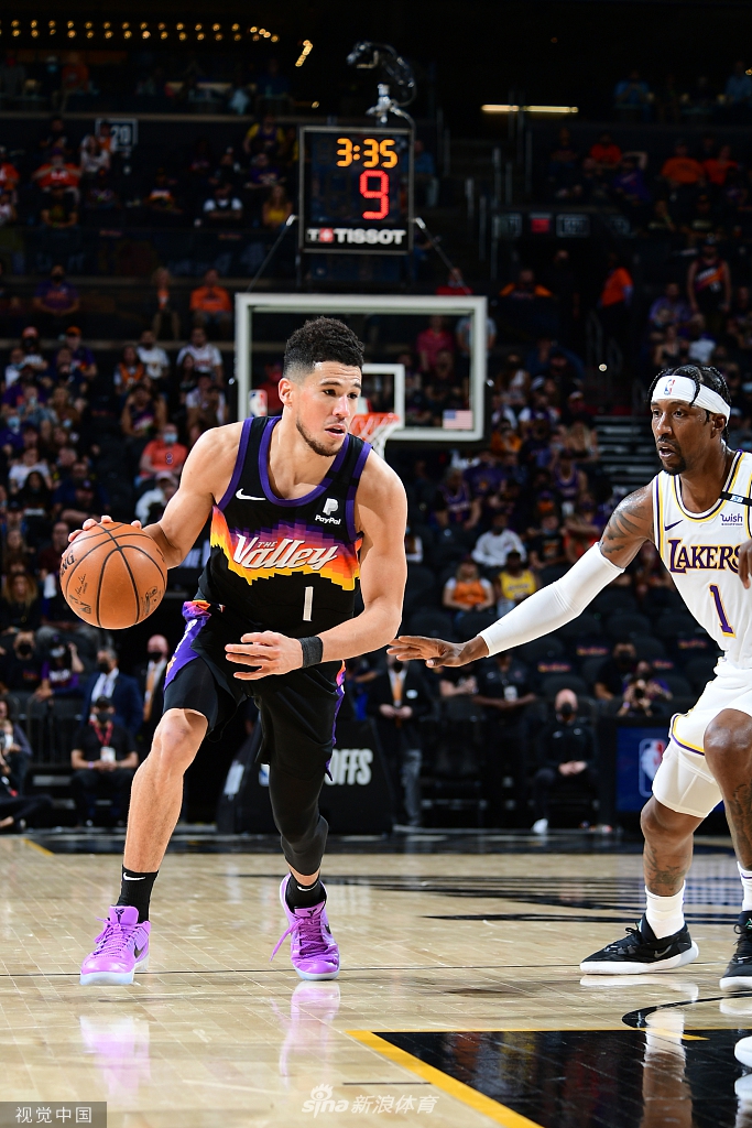 [NBA季后赛]湖人90-99太阳 詹姆斯两双难救主