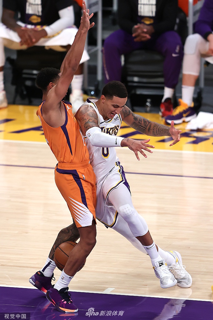 [NBA季后赛]湖人92-100太阳 总分2-2平