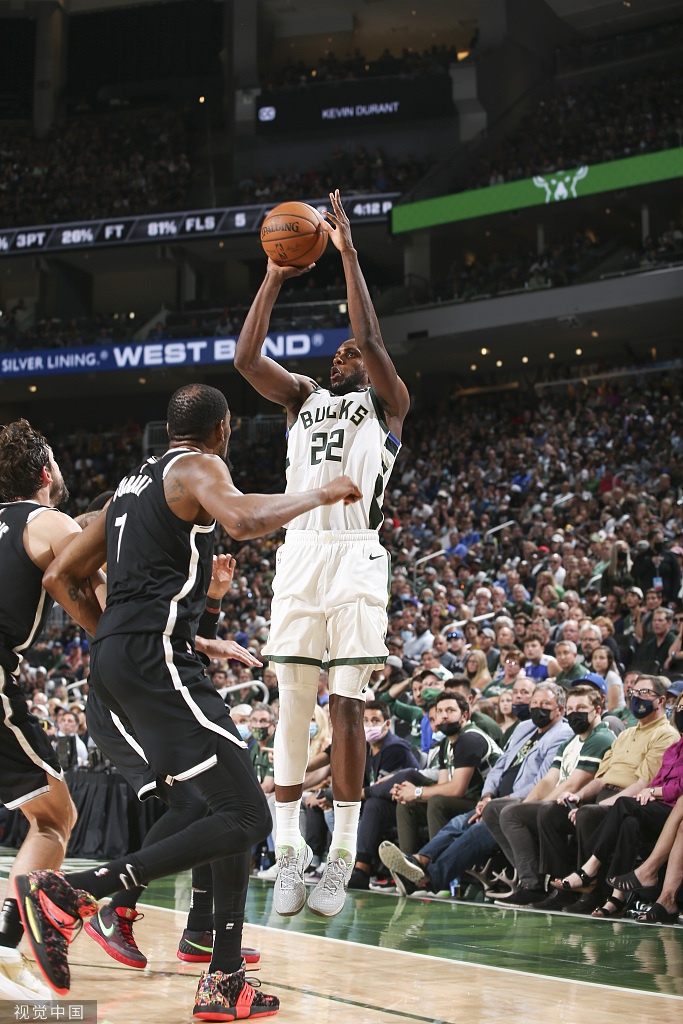 [NBA季后赛]篮网96-107雄鹿