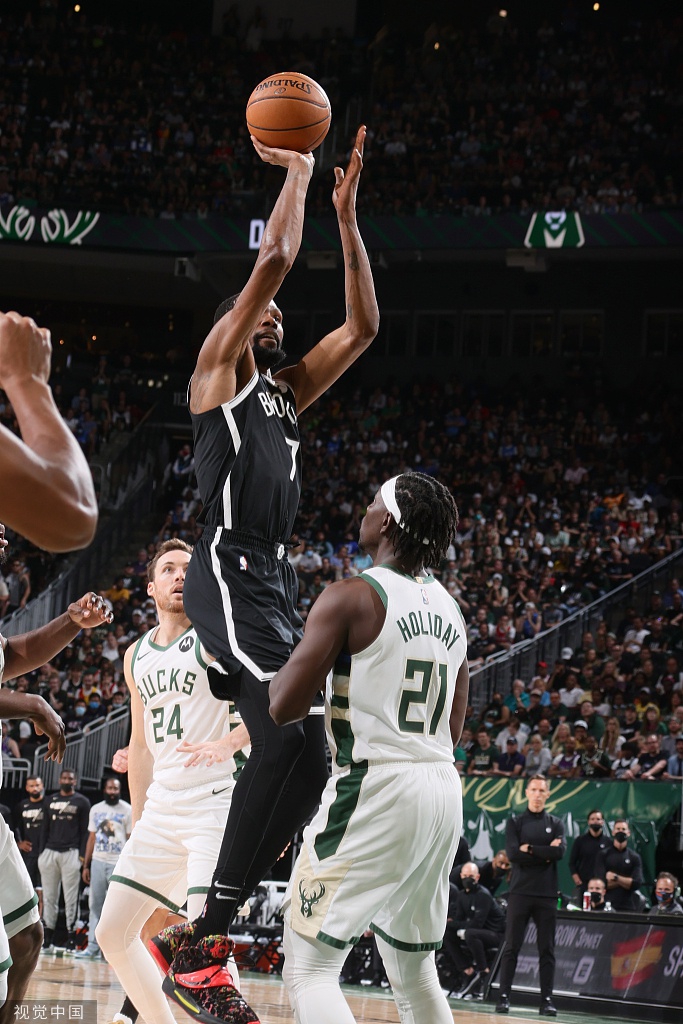 [NBA季后赛]篮网96-107雄鹿