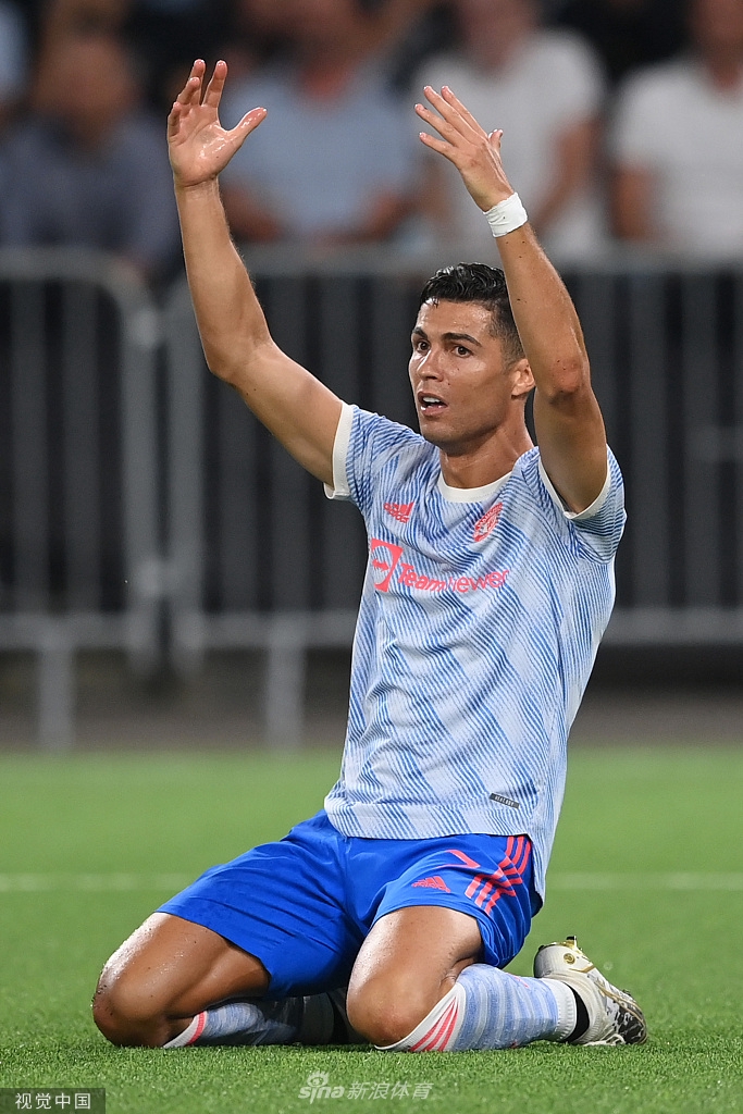 [欧冠]年轻人2-1曼联 C罗破门