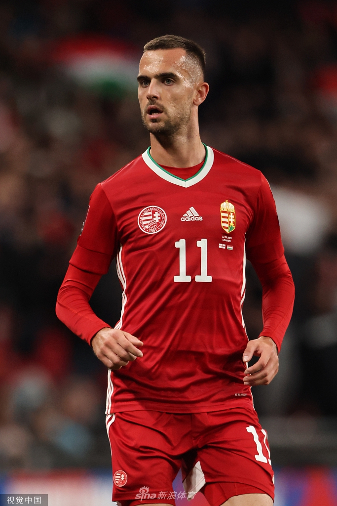 [世预赛]英格兰1-1匈牙利 斯通斯破门