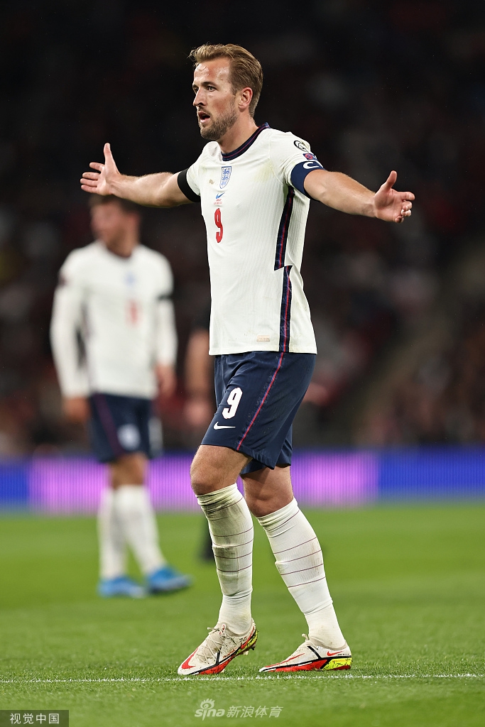 [世预赛]英格兰1-1匈牙利 斯通斯破门