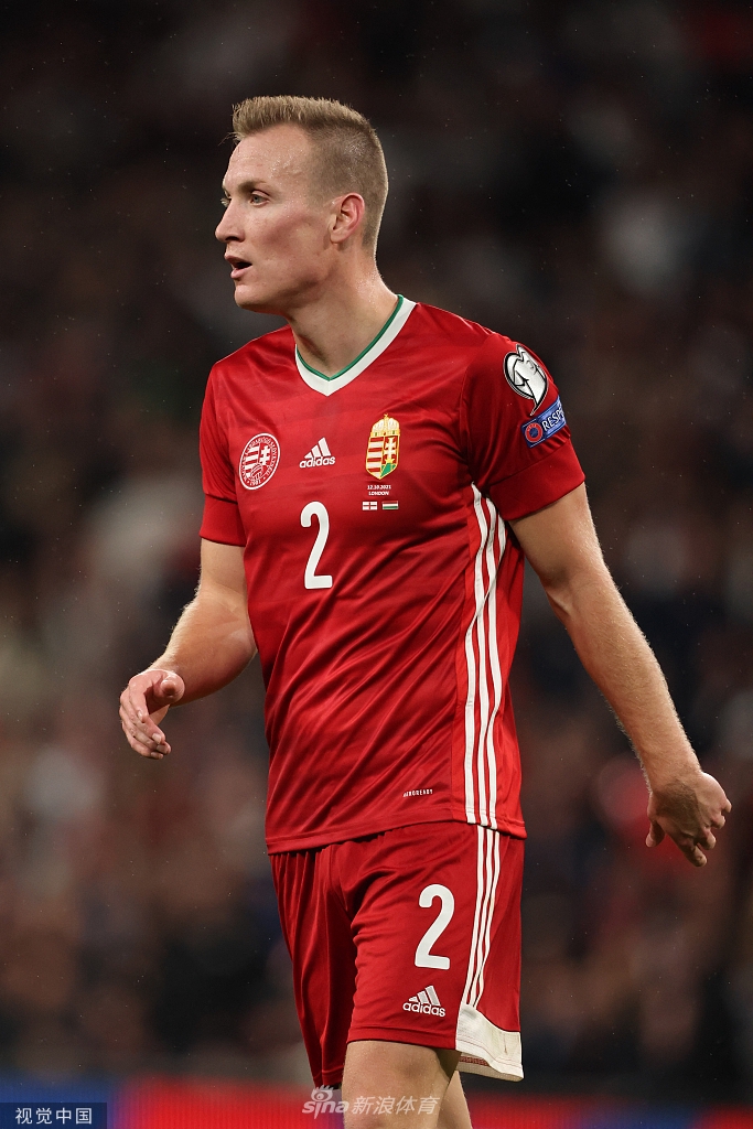 [世预赛]英格兰1-1匈牙利 斯通斯破门