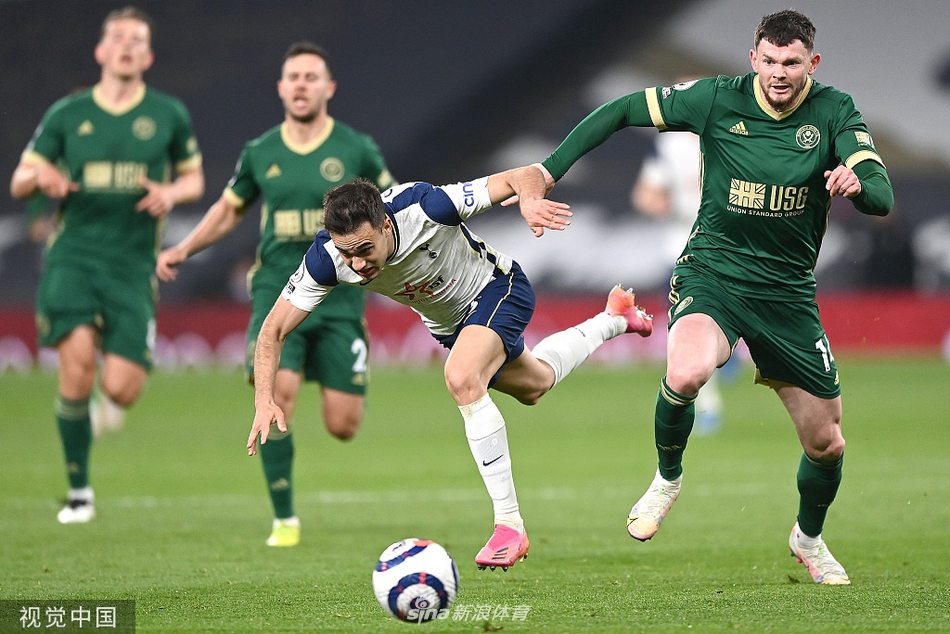 [英超]热刺4-0谢联 贝尔帽子戏法