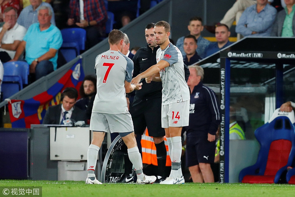 米尔纳换下亨德森