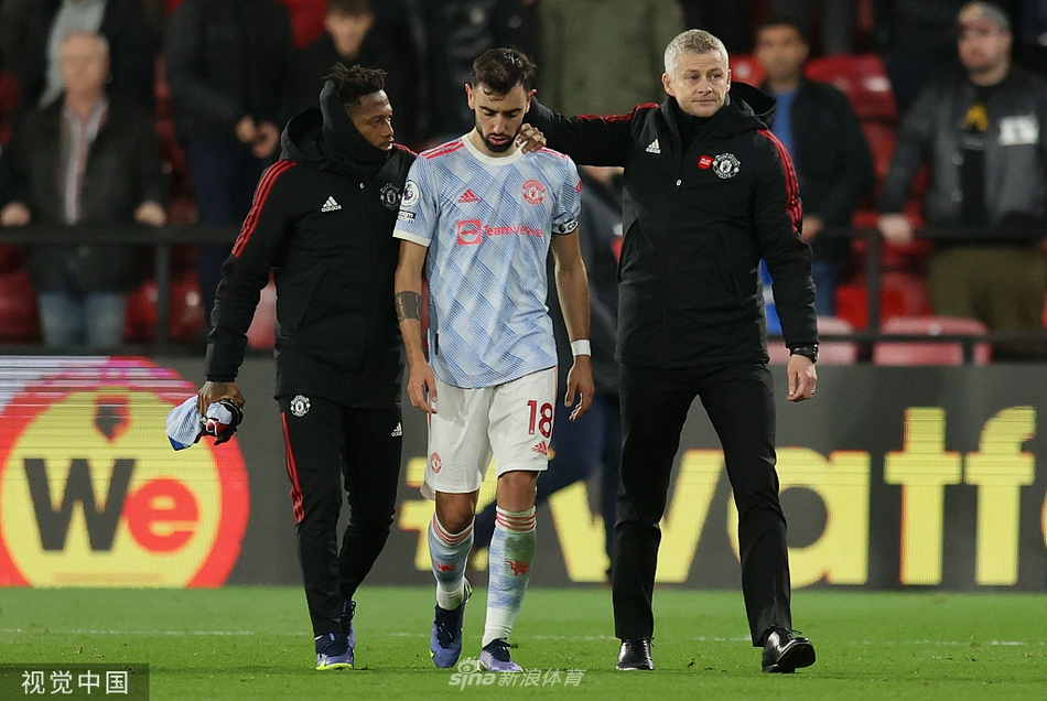 [英超]沃特福德4-1曼联 马奎尔红牌