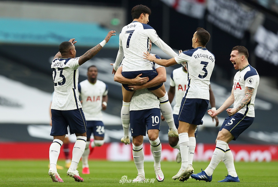 [英超]热刺连丢3球遭绝平 3-3西汉姆