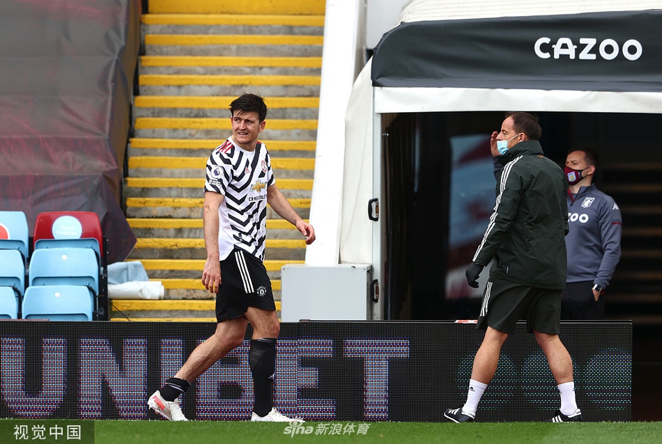 [英超]维拉1-3曼联 卡瓦尼破门