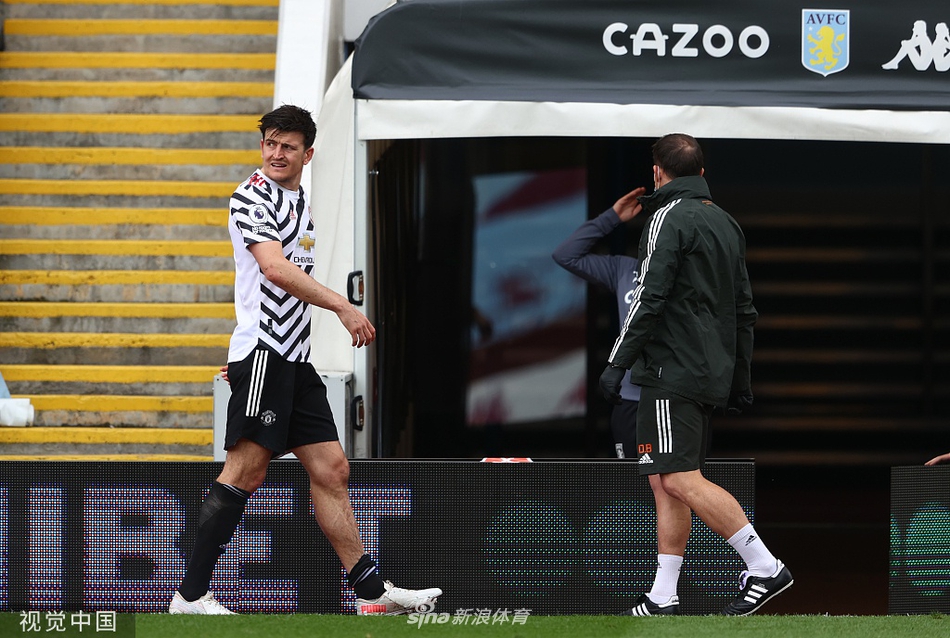 [英超]维拉1-3曼联 卡瓦尼破门