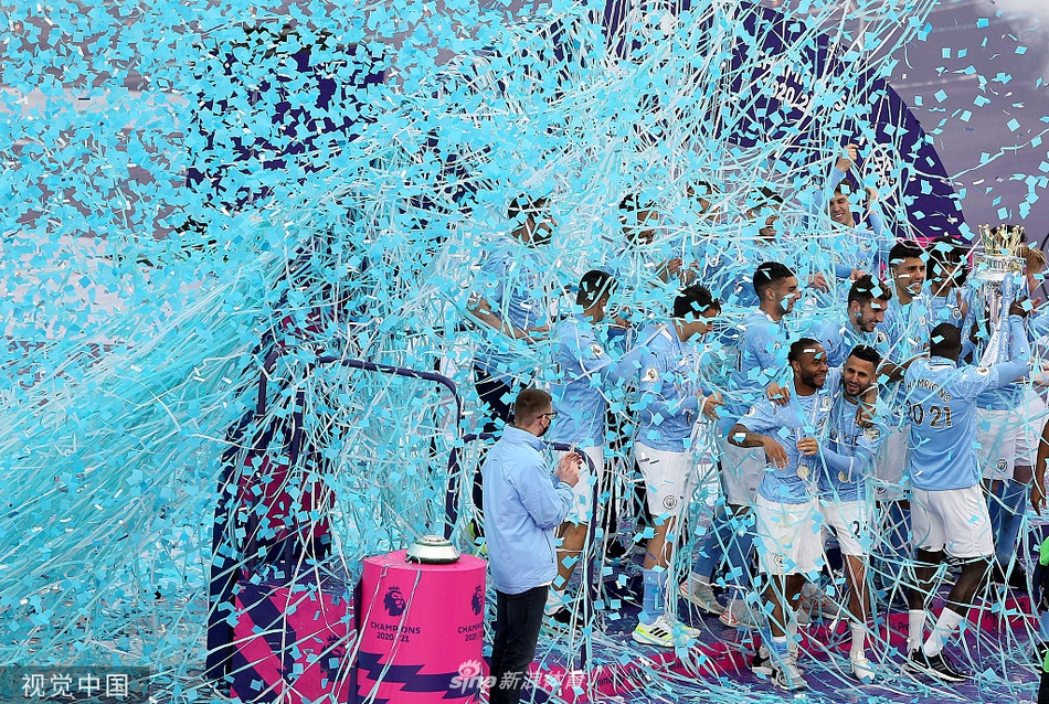 [英超]曼城5-0埃弗顿 阿圭罗两球