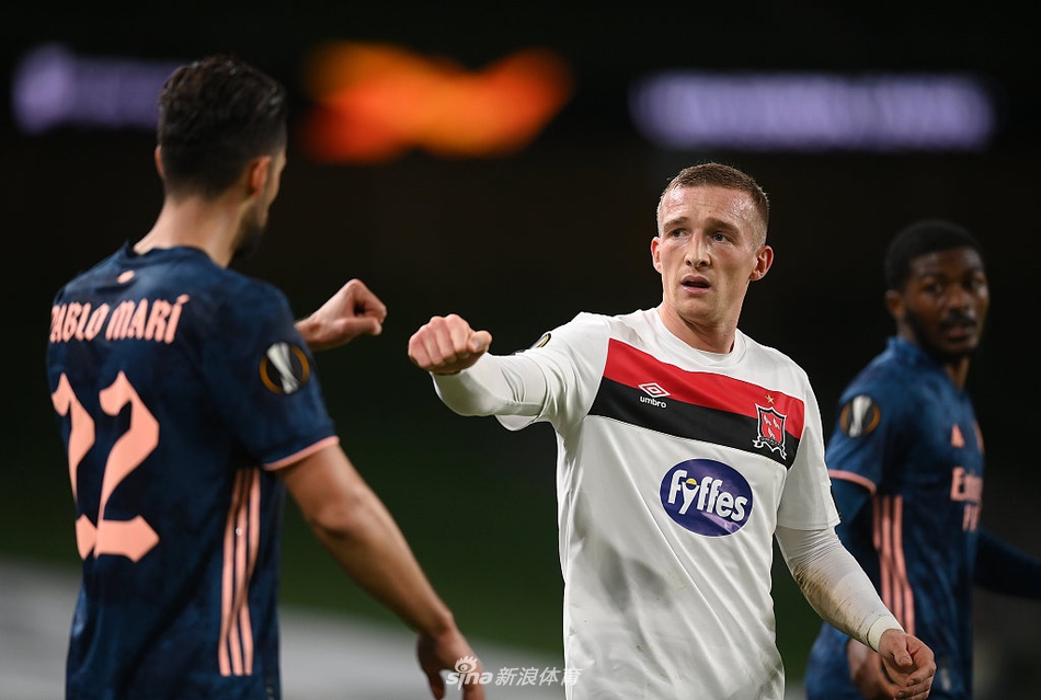 [欧联杯]邓多克2-4阿森纳