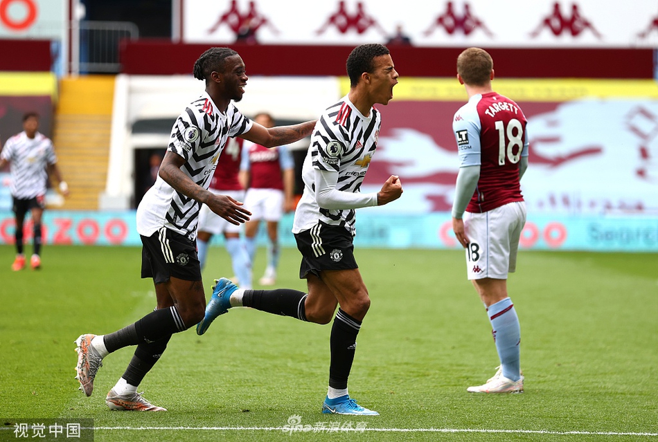 [英超]维拉1-3曼联 卡瓦尼破门