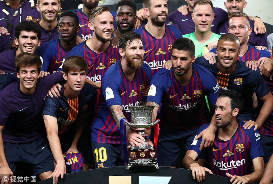 西班牙超级杯冠军巴萨