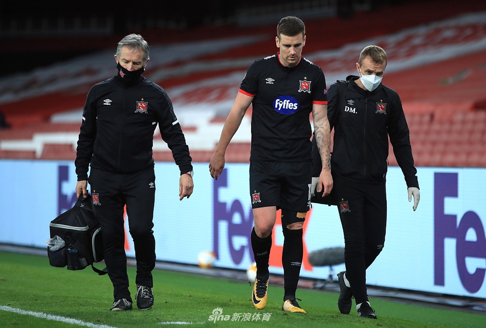 [欧联杯]阿森纳3-0邓多克