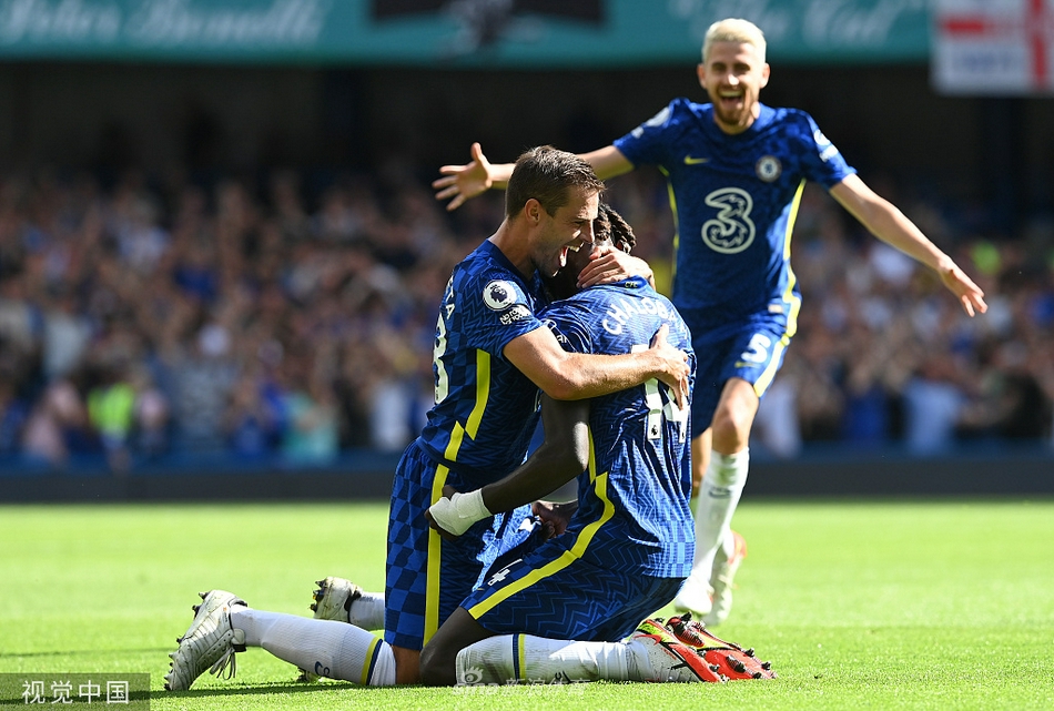 [英超]切尔西3-0水晶宫 阿隆索破门