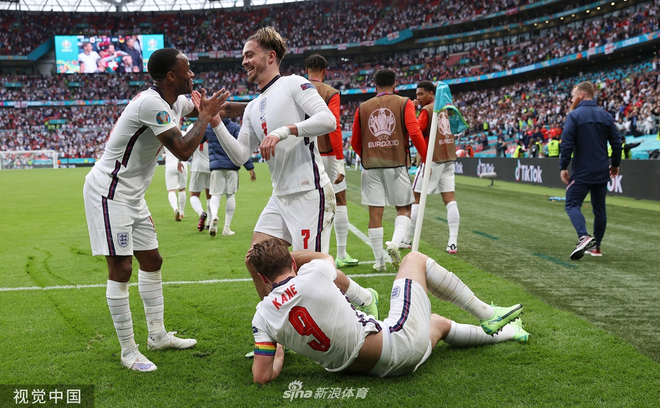 [欧洲杯]英格兰2-0淘汰德国 斯特林凯恩破门