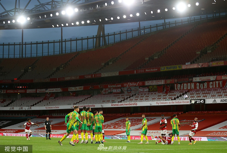 [英超]阿森纳3-1西布朗 西布朗降级