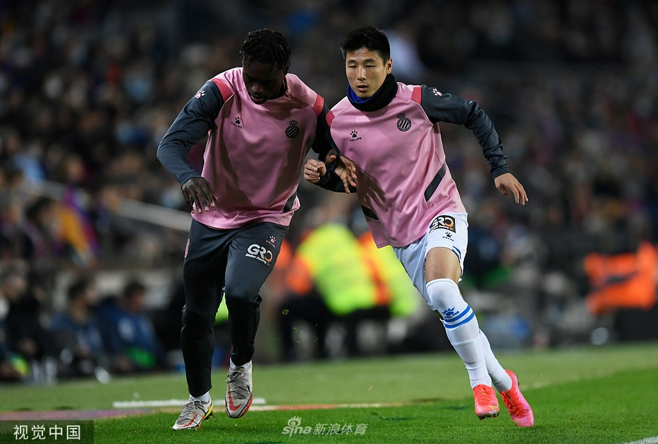 [西甲]巴萨1-0西班牙人 德佩破门