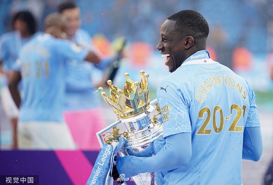 [英超]曼城5-0埃弗顿 阿圭罗两球