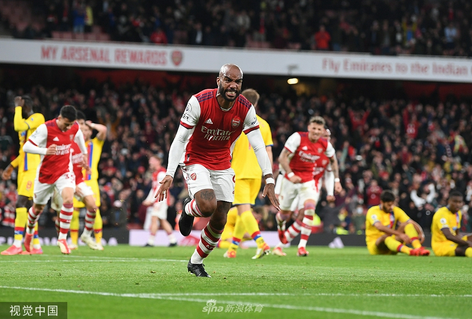 [英超]阿森纳2-2水晶宫 拉卡泽特破门